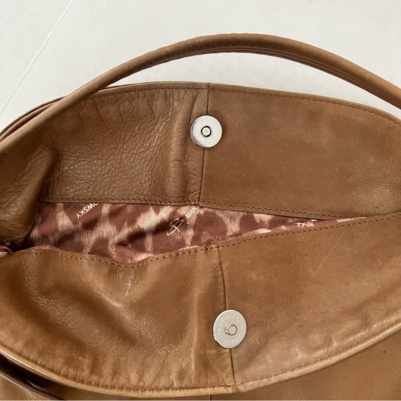 B•Makowsky Leather Bag - Picture 7 of 10